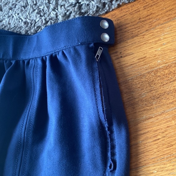 Madewell Navy Blue Ponte Swivel Mini Pleaded Side Zipper Snap Size 4 - Picture 8 of 16